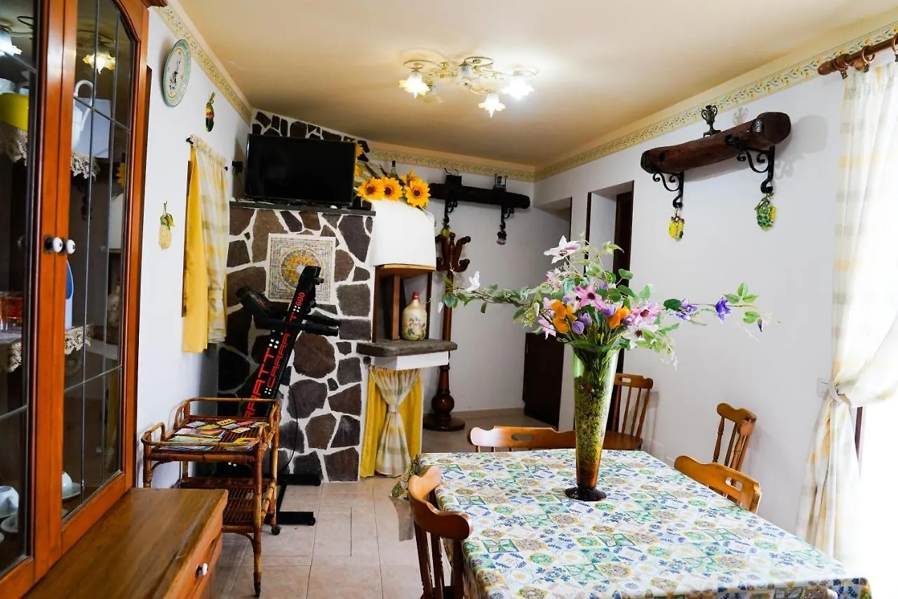 Feriehus Casa Giusi Villa Lipari  Italien